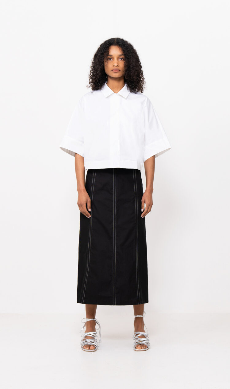 White double button cropped blouse
