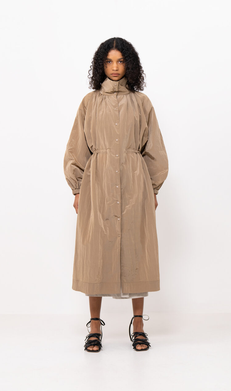 Beige adjustable waist coat