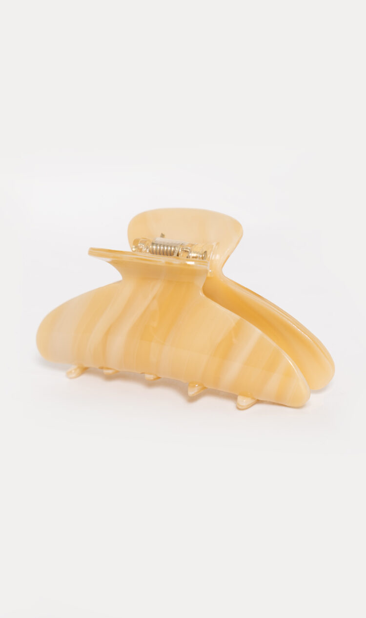 Latte crescent hair claw