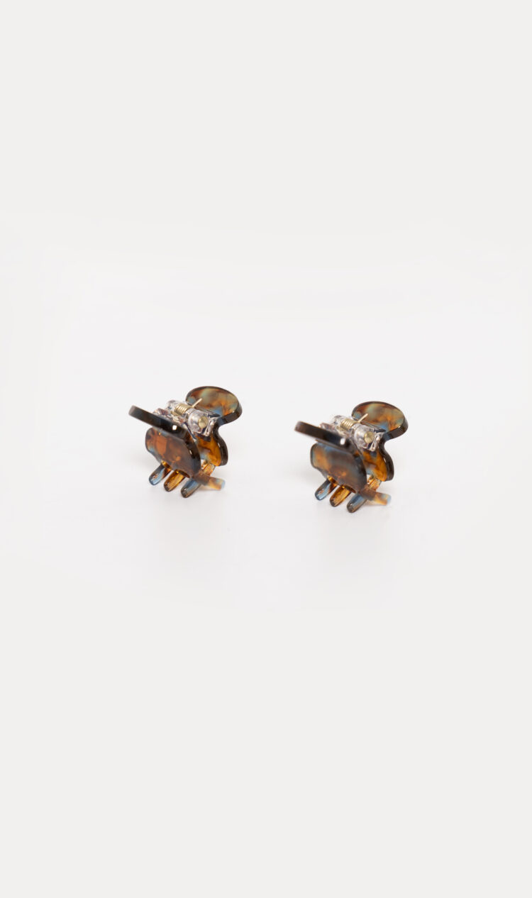 Cola butterfly hair claws