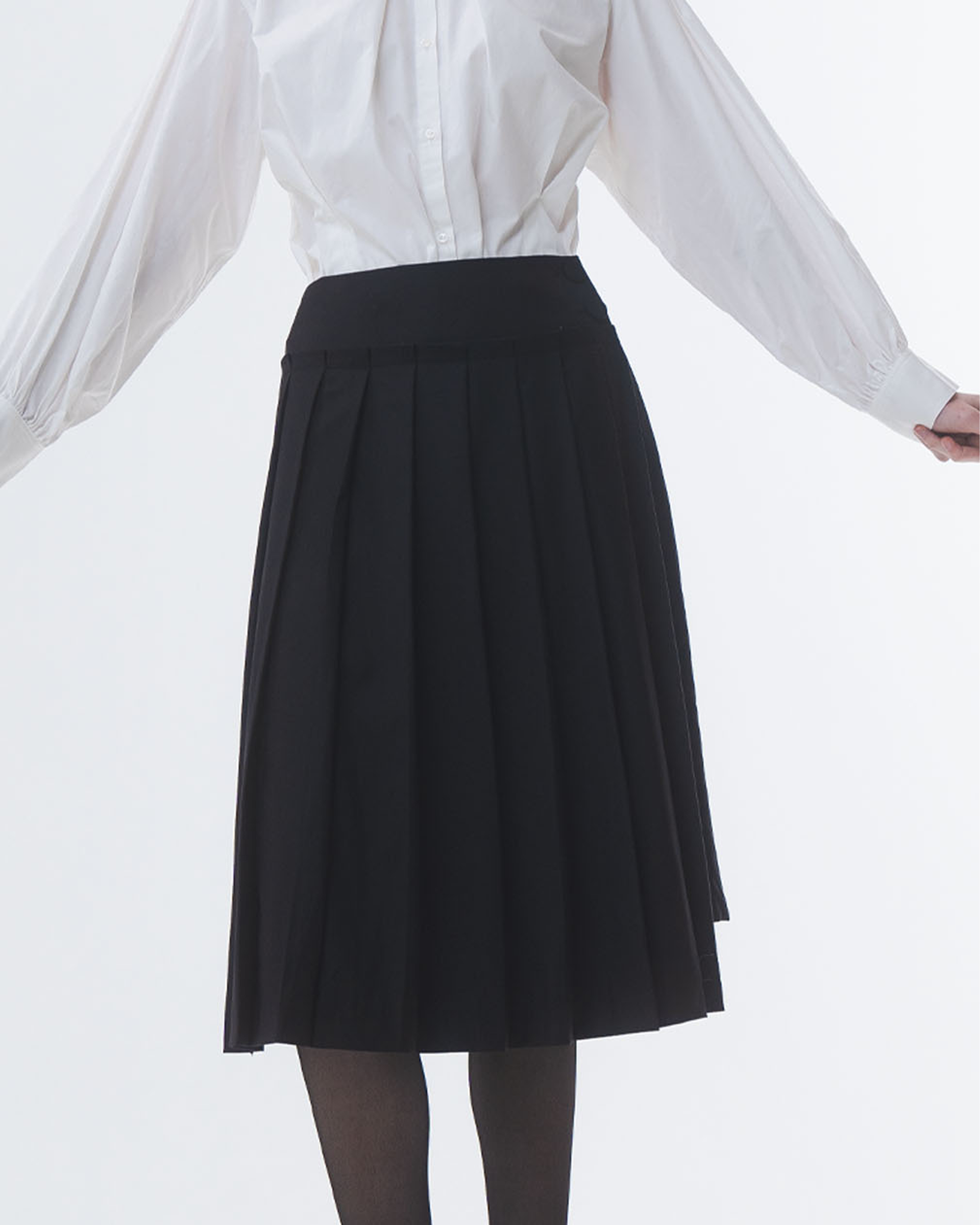 Black Front Pleated Skirt