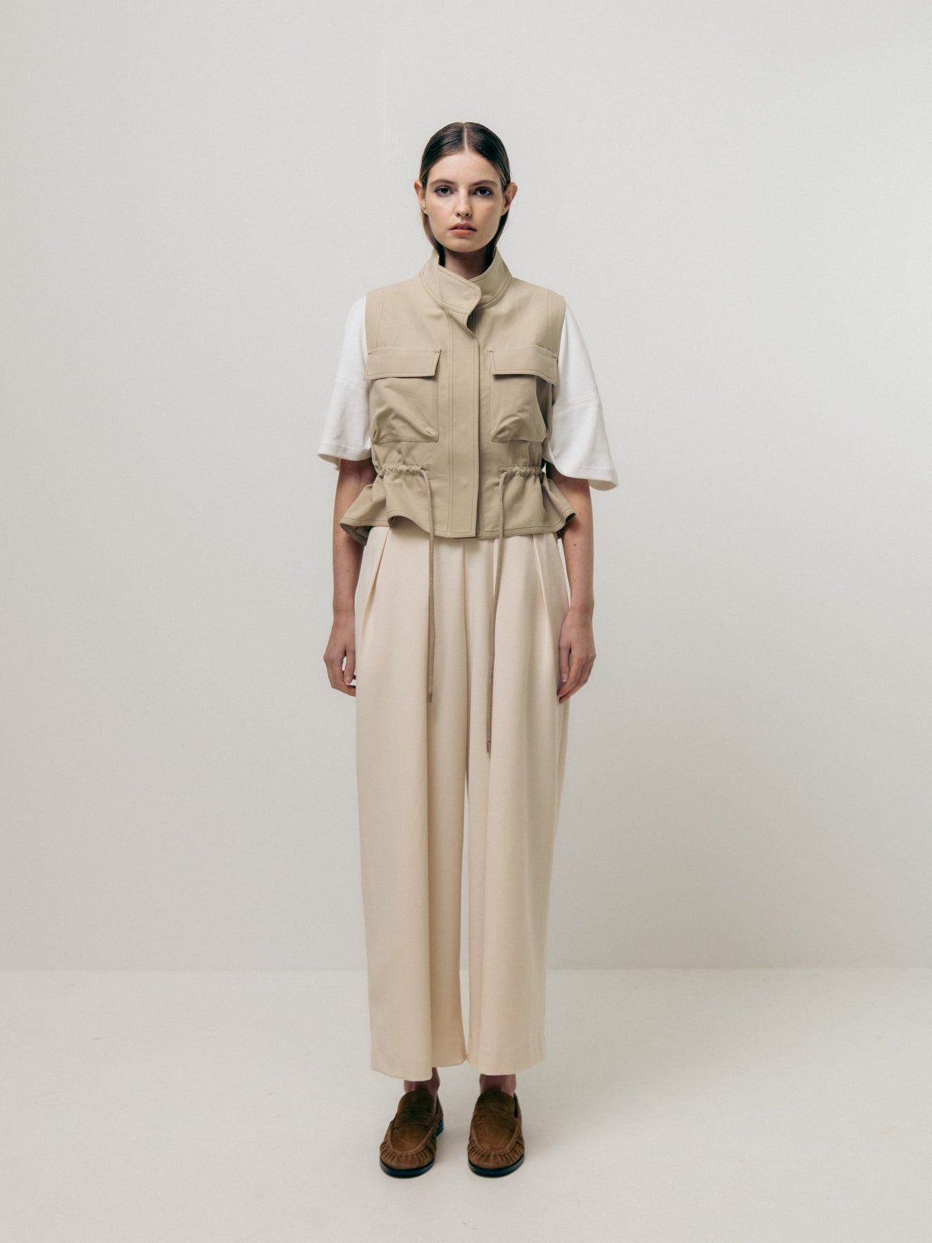 Beige utility vest image 0