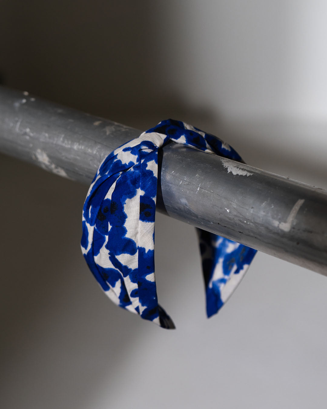 Blue ink headband image 0