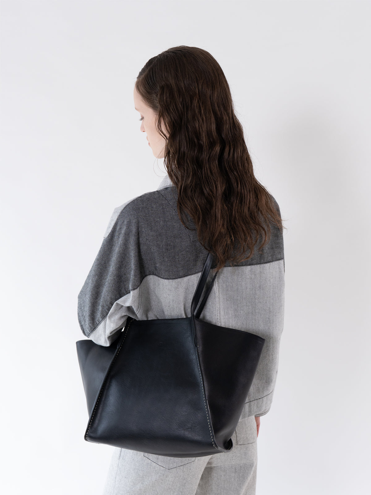 Black rhombus Leather Bag