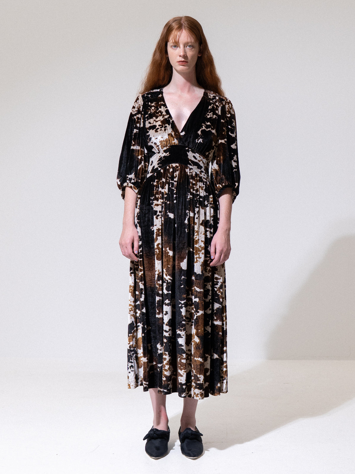Brindel-Brown V-Neck Cropped Sleeve Dress