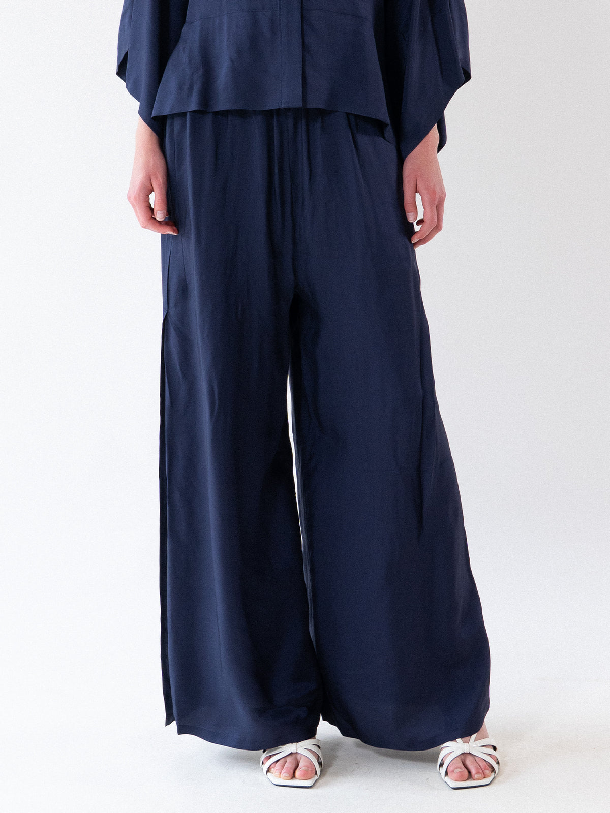Navy Fluid Wide-Leg Slit Trousers