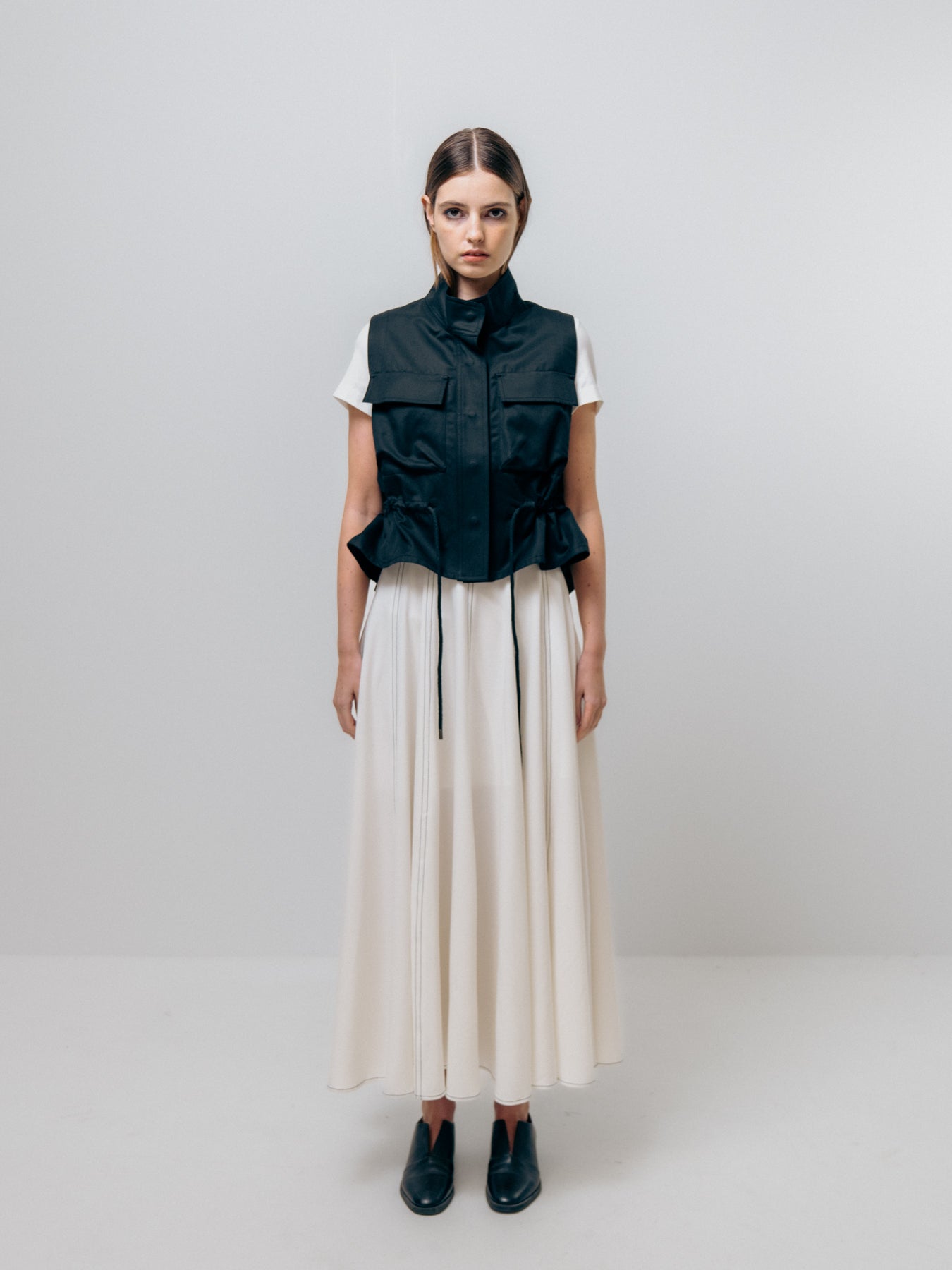 Black utility vest image 0